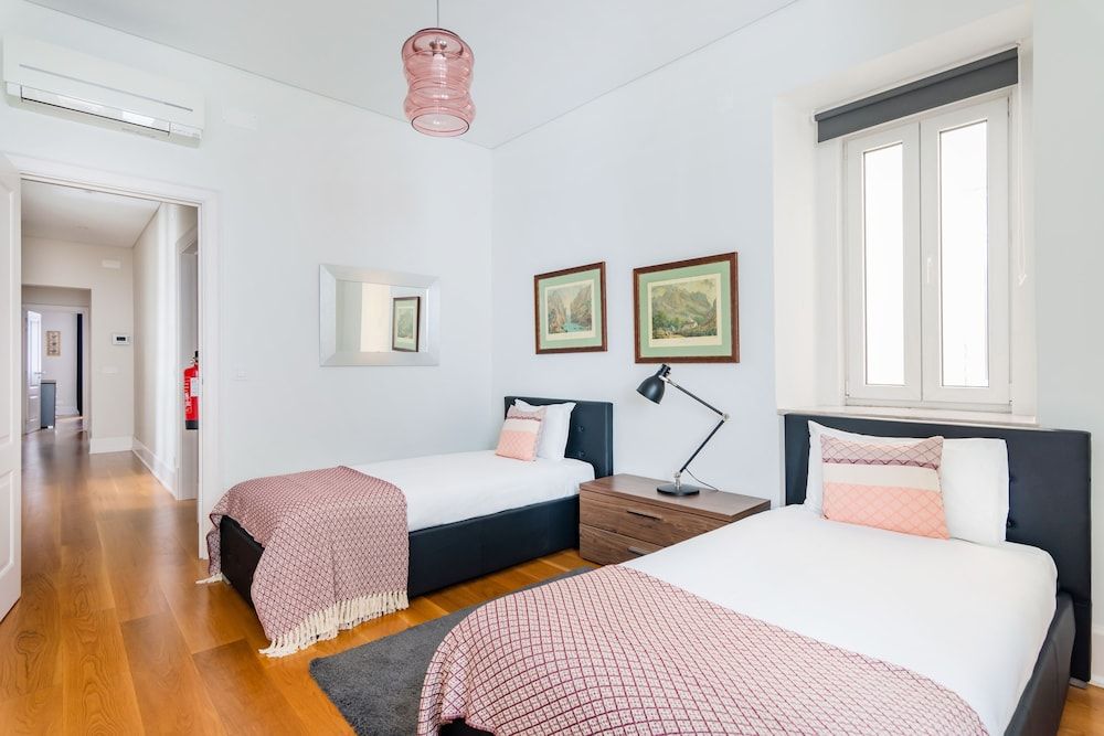 undefined Downtown 75 Prestige 9