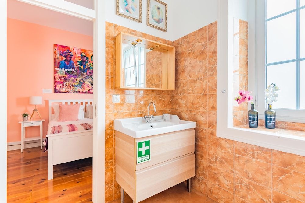 Bright & Beautiful Top Floor Graça Flat Apartment, 3 Bedrooms 20