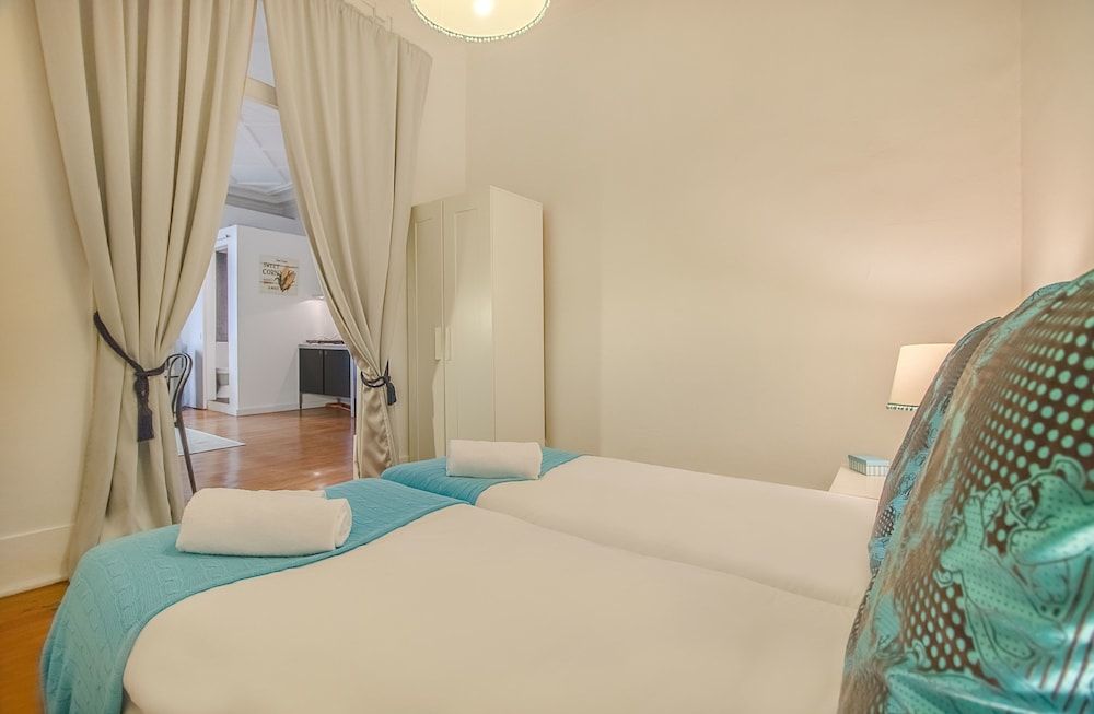 undefined Chiado Balcony Apartment 8