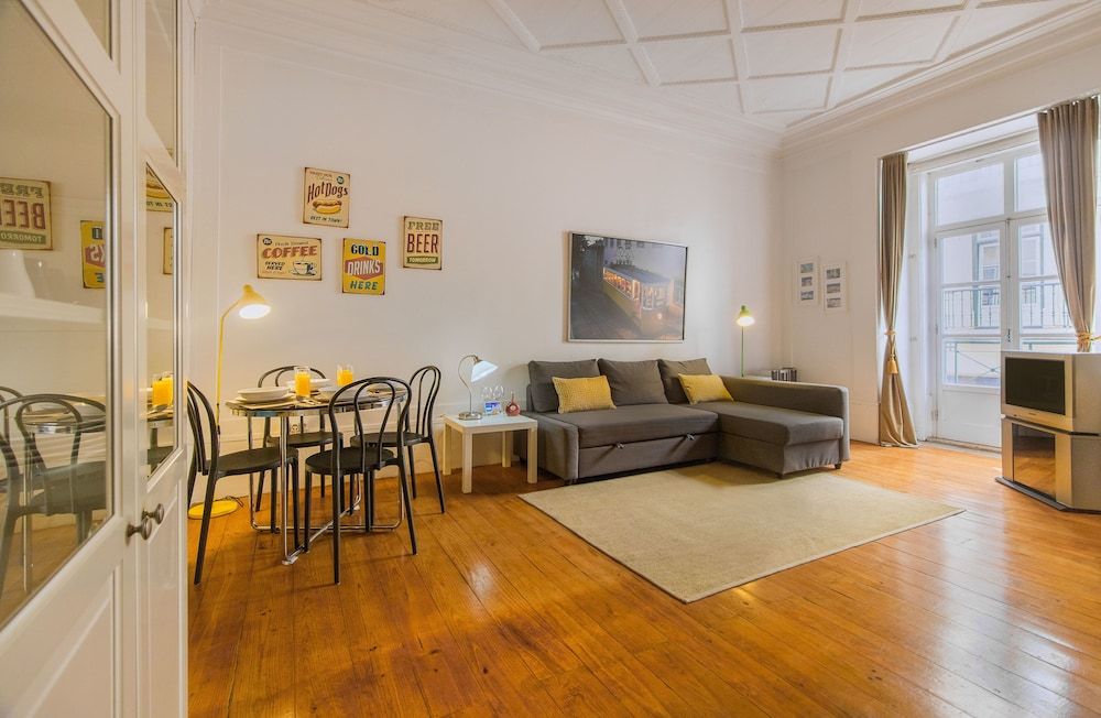 undefined Chiado Balcony Apartment 4