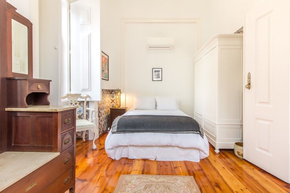 undefined Ferns Historical Bedroom I 3