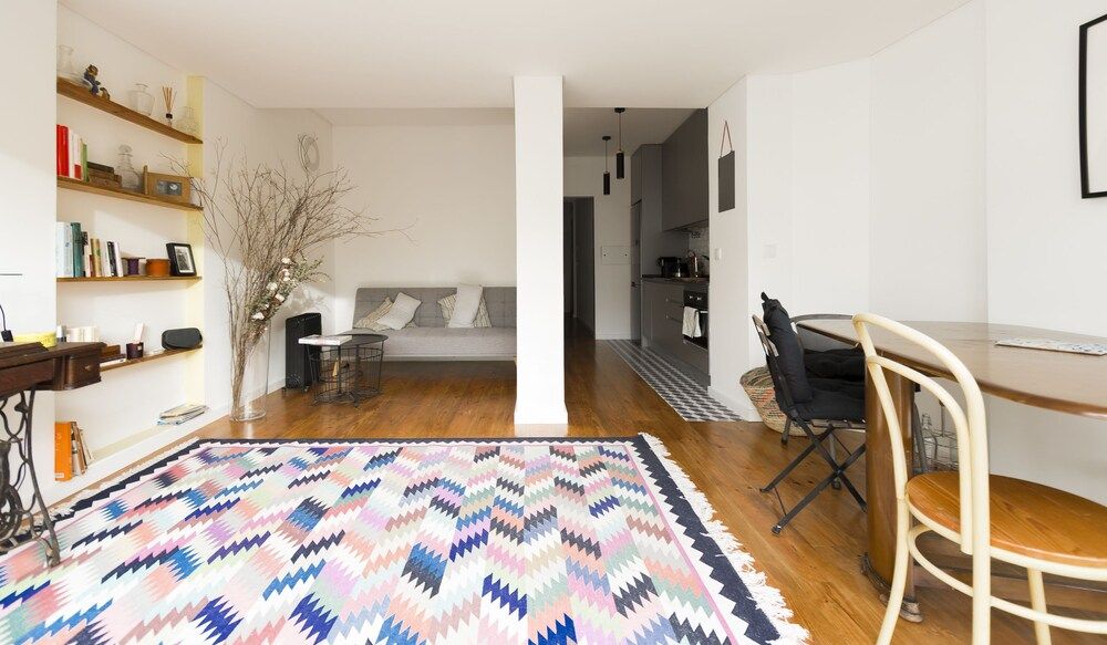 undefined Campo Ourique Style Lisbon Apartment 7