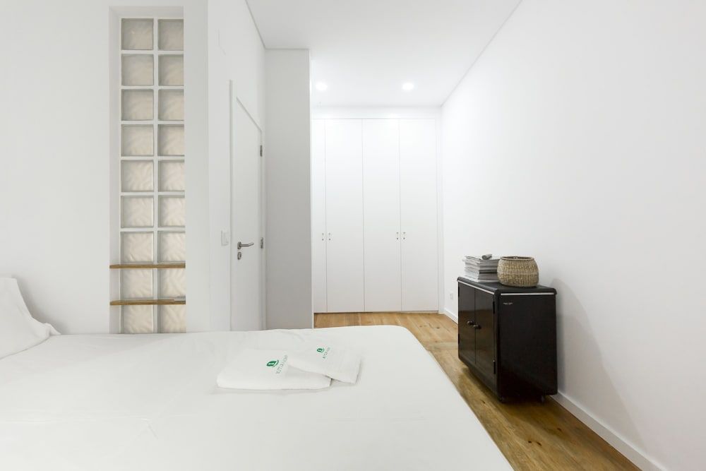 undefined Campo Ourique Style Lisbon Apartment 5