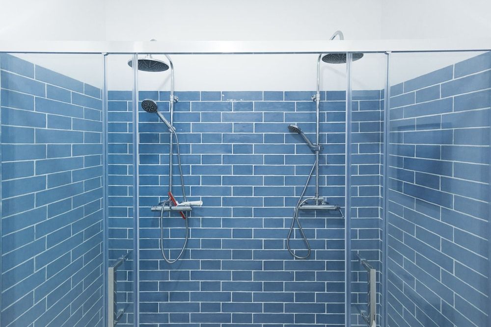 undefined Campo Ourique Style Lisbon Apartment 10