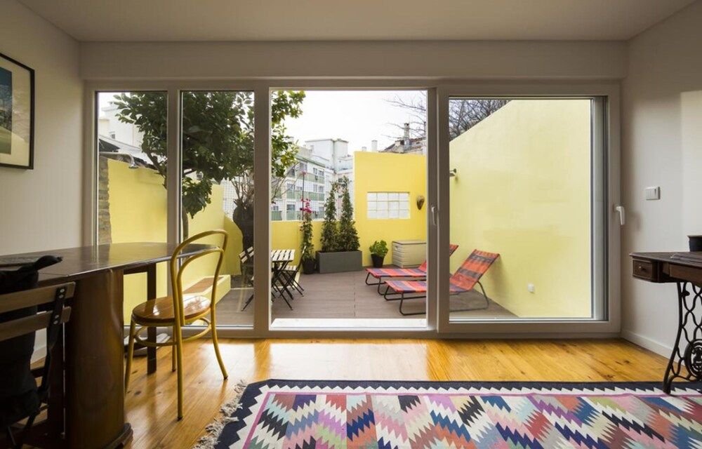 undefined Campo Ourique Style Lisbon Apartment 2