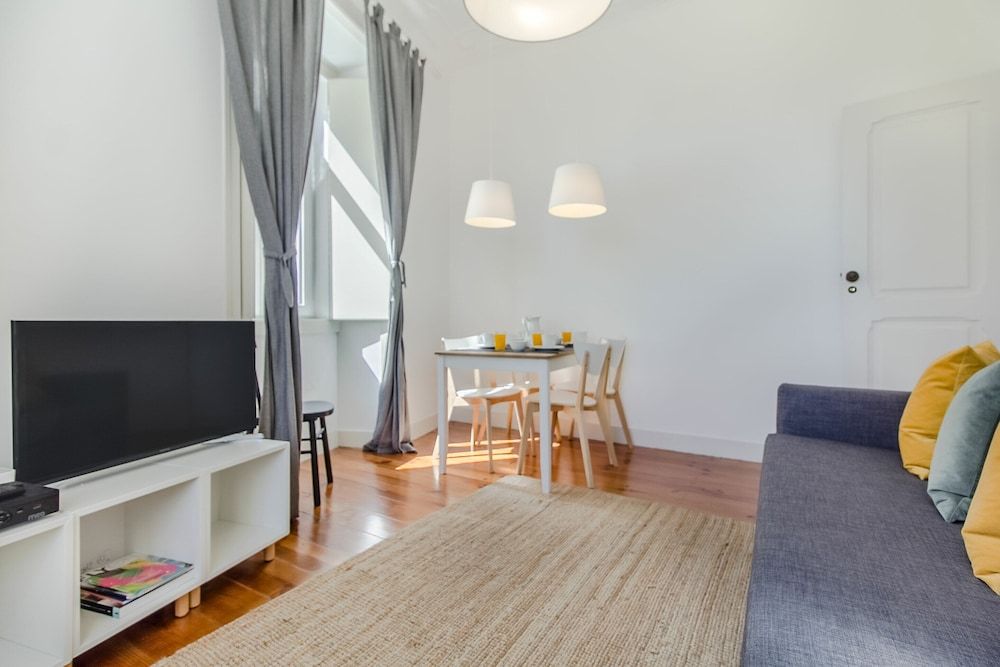 Guest Inn Bica Apartment, 2 Bedrooms (2nd floor) 22