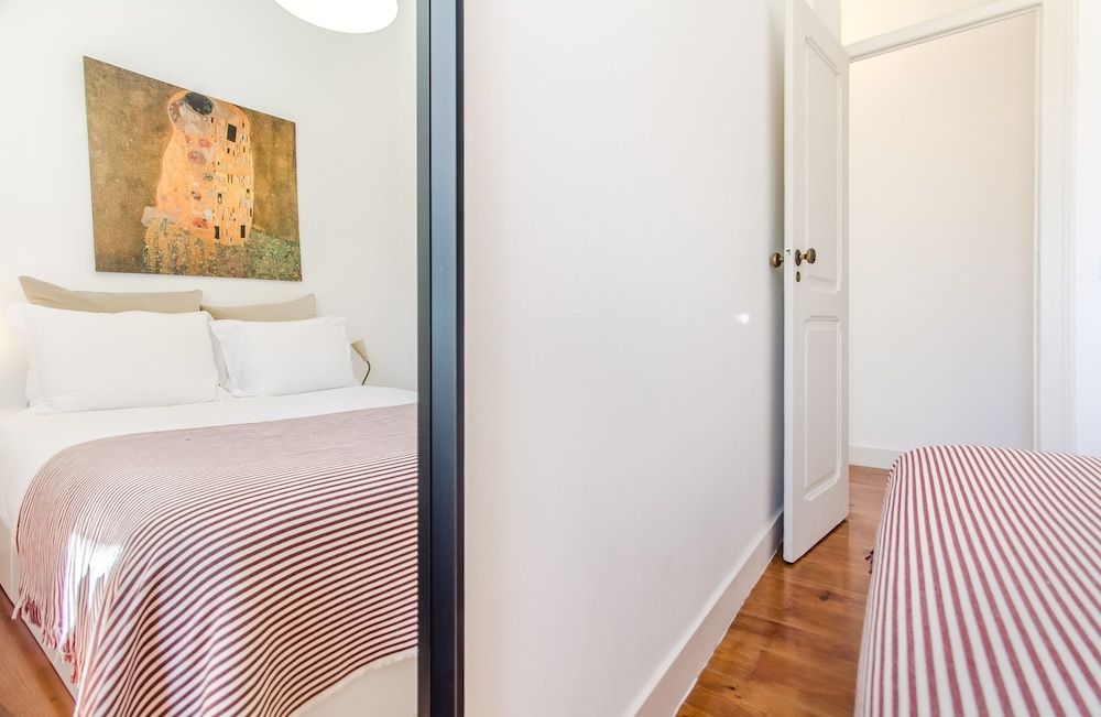 Guest Inn Bica Apartment, 2 Bedrooms (2nd floor) 5