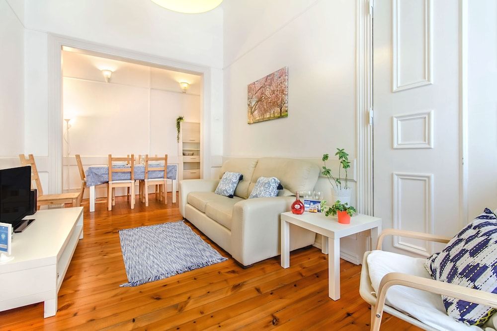 Lisbon Boulevard Apartment, 3 Bedrooms 24