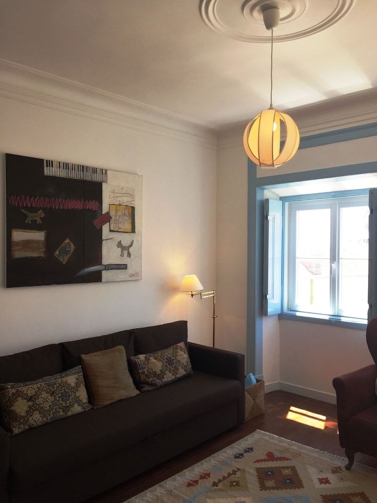 undefined Alfama Tailor Made Blue House With a View 4