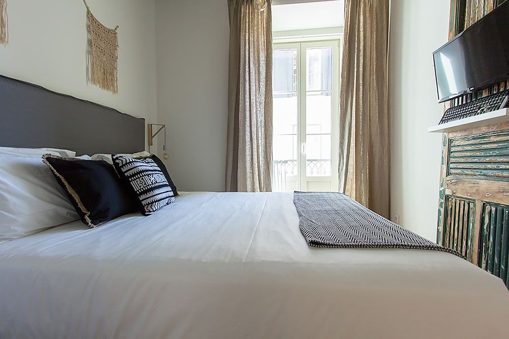 undefined Luxury T.M. Flat with a View 6