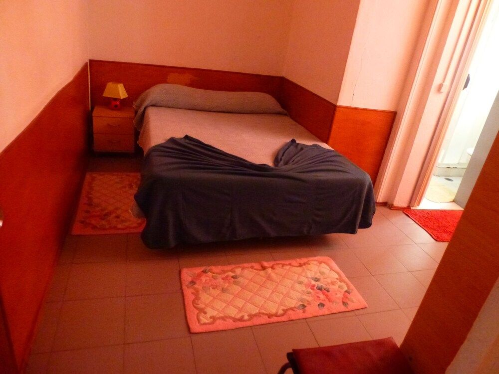 undefined Hospedaria D. Damélio