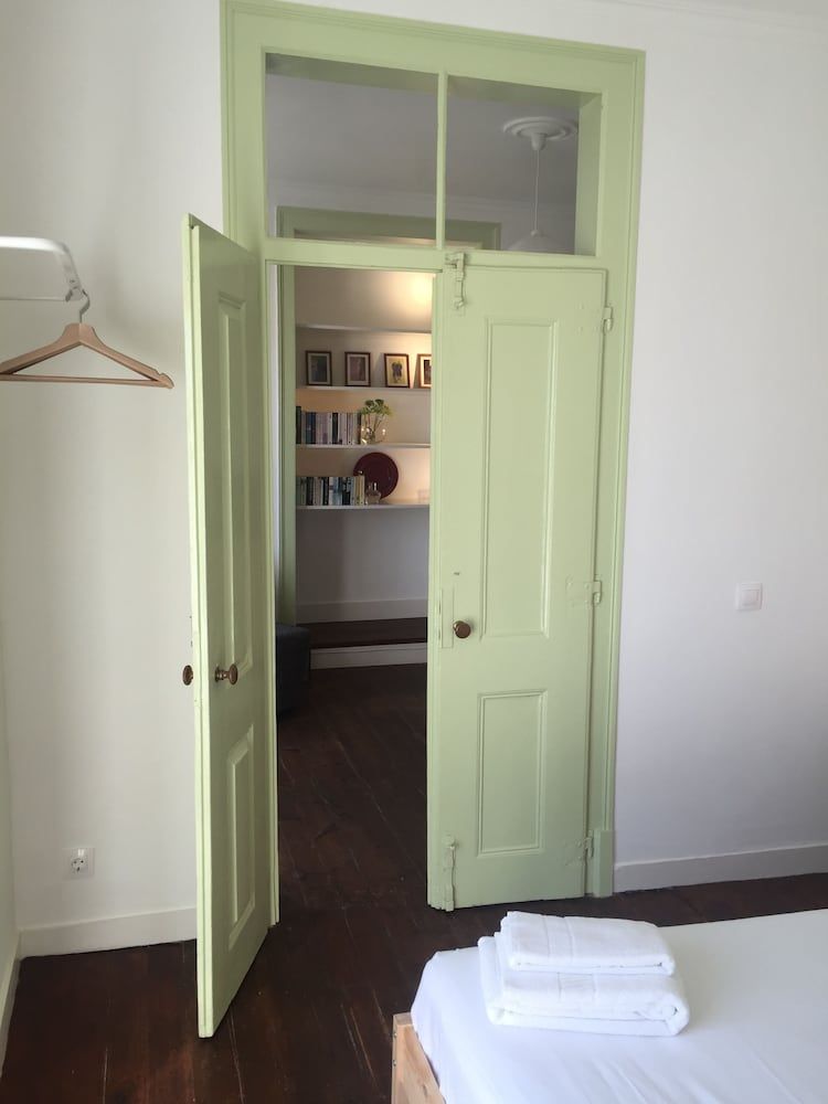 undefined Alfama Tailor Made Green House With a View 3