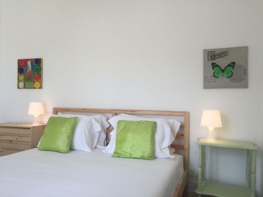 undefined Alfama Tailor Made Green House With a View 4