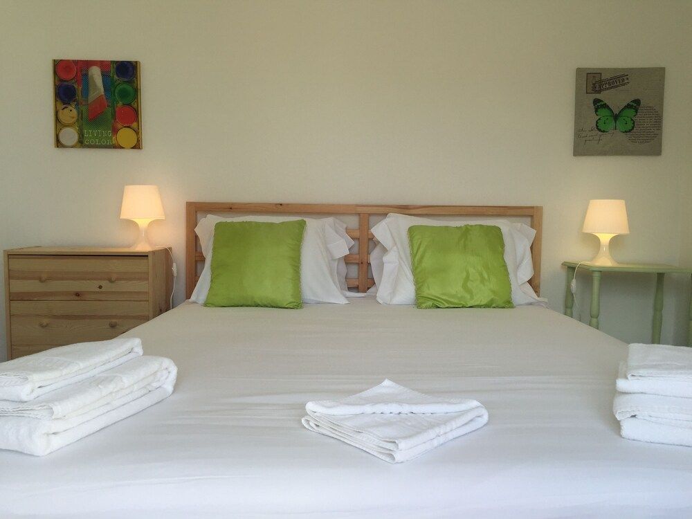 undefined Alfama Tailor Made Green House With a View 7