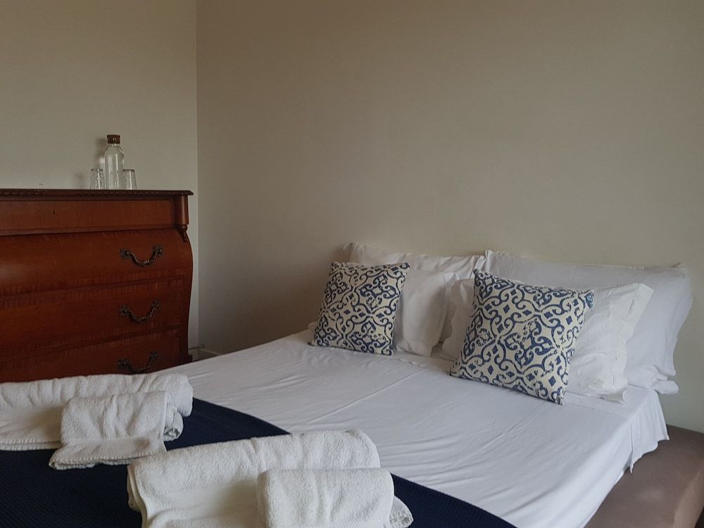 undefined Olaias Signature Apartment