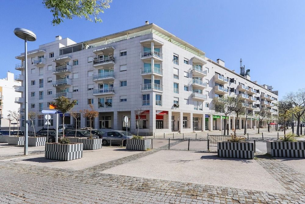 undefined Expo Delight by Homing 3