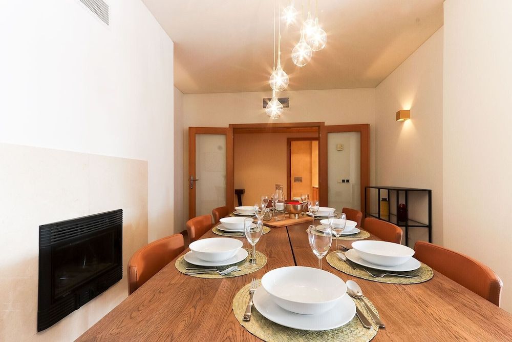 undefined Expo Prestige by Homing 3