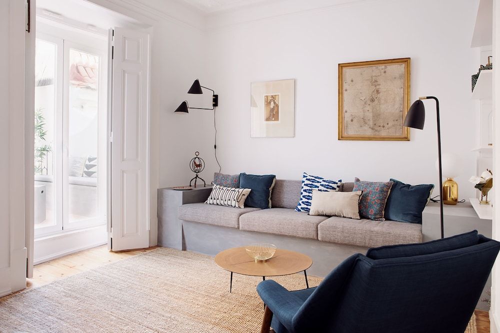 undefined Renovated Charming Apartment with Terrace in Lapa 10