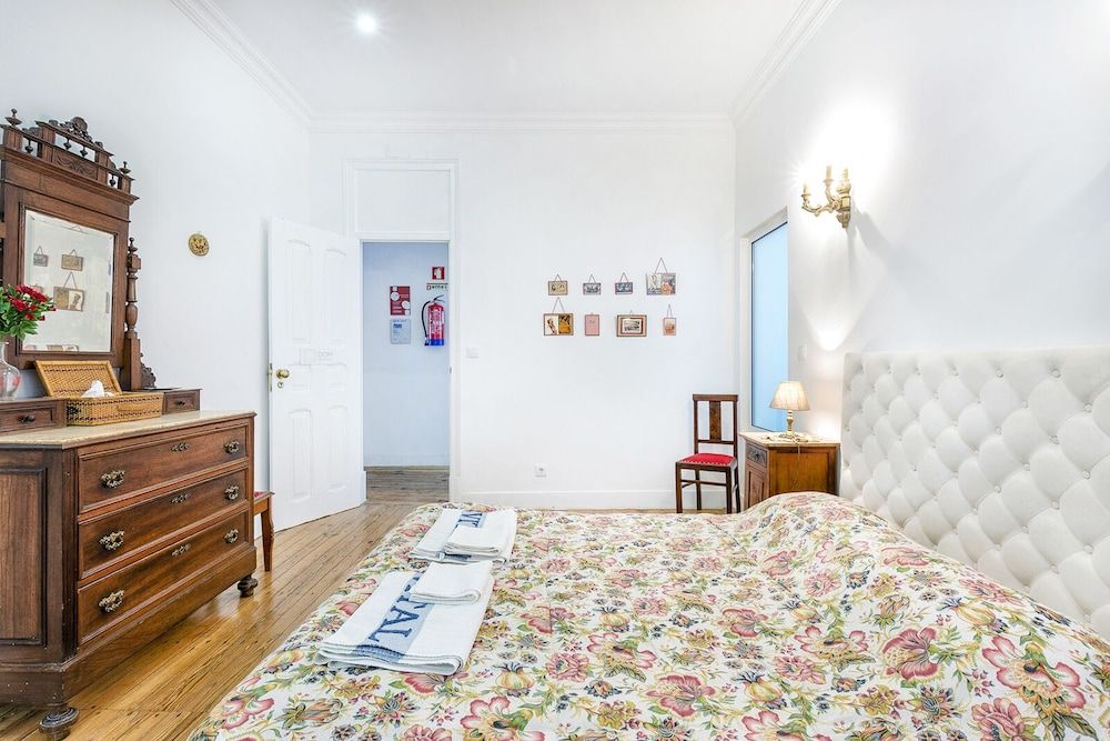 Donapart Family Apartment, 5 Bedrooms, City View 2