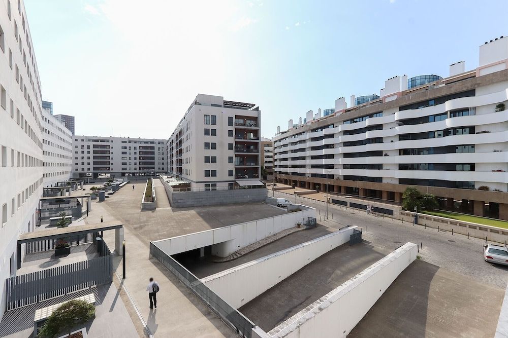 undefined Expo Premium by Homing 3