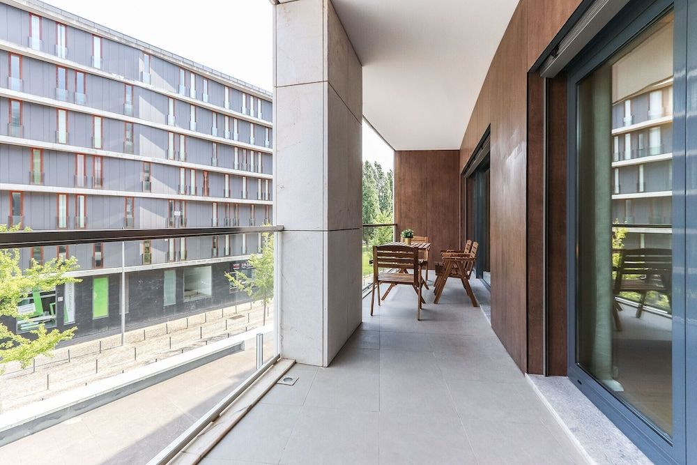 Expo Premium by Homing Apartment, 2 Bedrooms, Accessible, Terrace 16