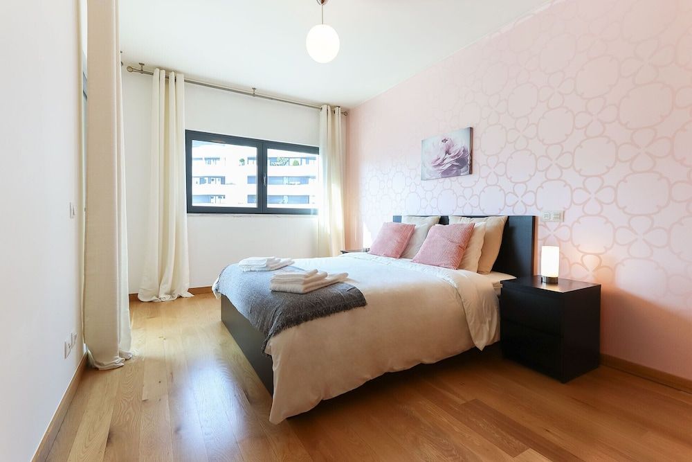 undefined Expo Premium by Homing