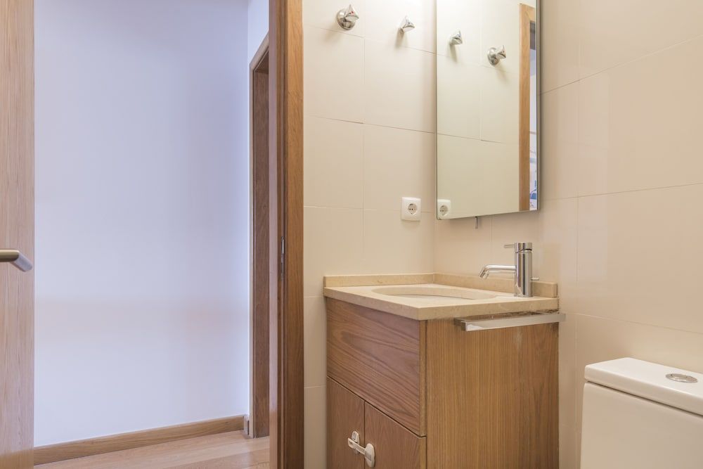 Cozy Apartment In Estefania Apartment, 1 Bedroom, City View 14