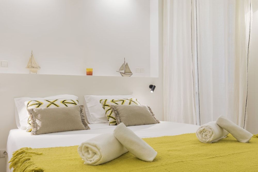 undefined Charming Apartment in Baixa Chiado