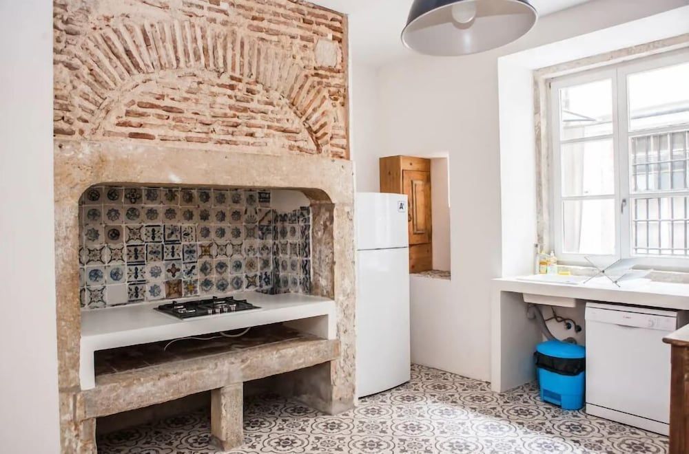 Alfama Chic 3 Apartment, 4 Bedrooms, City View 13