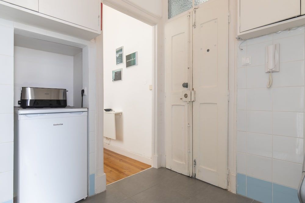 Sunny & Quiet Lisbon Apartment Apartment, 1 Bedroom 13