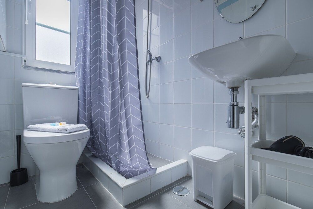 Sunny & Quiet Lisbon Apartment Apartment, 1 Bedroom 23