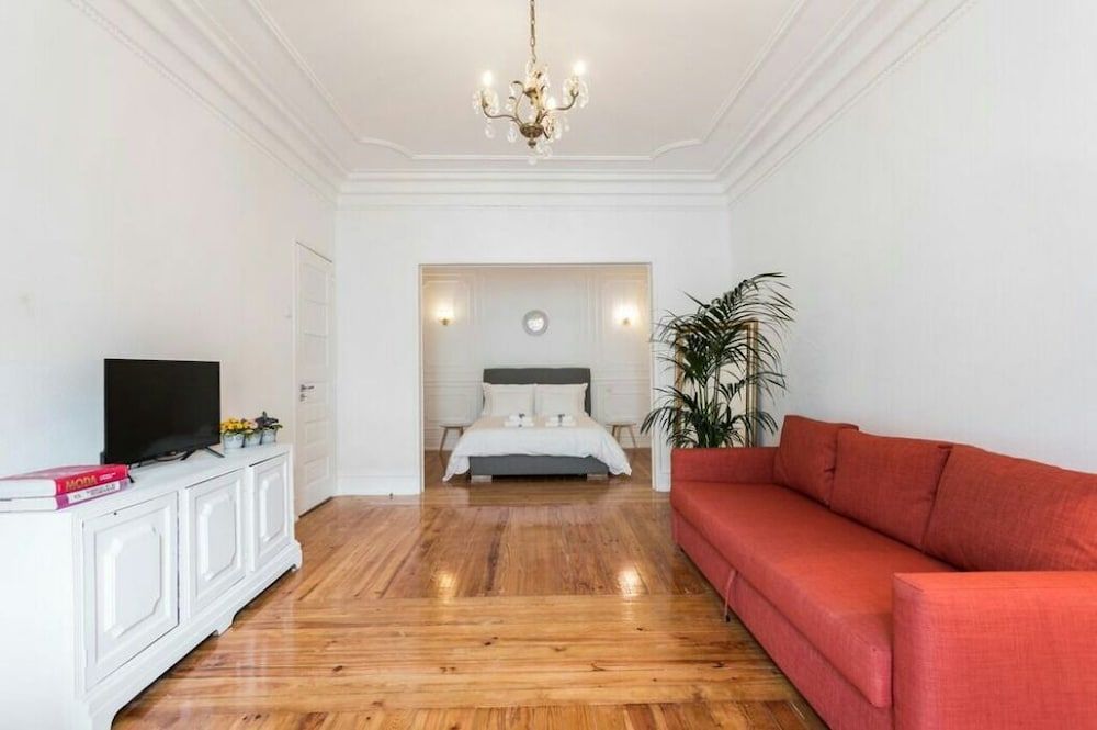 undefined 6 Clouds 5