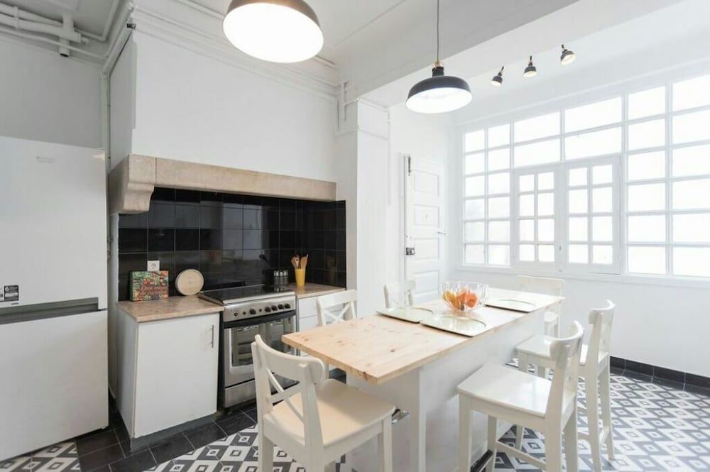 undefined 6 Clouds 9