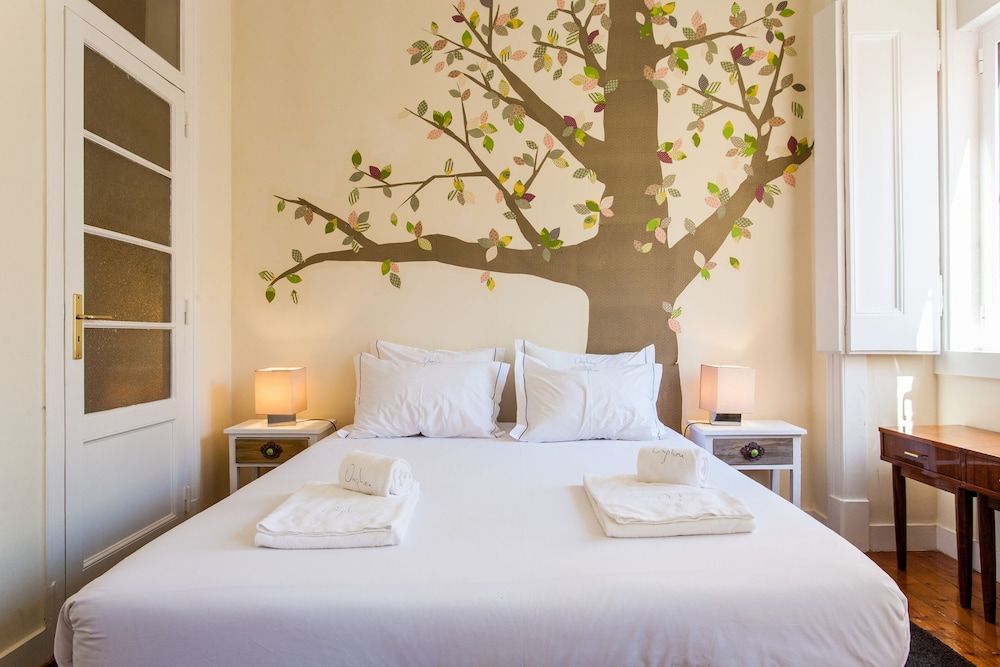 undefined ALTIDO Fantastic 3BR Apt w/ City Views & Workspace in Principe Real 8