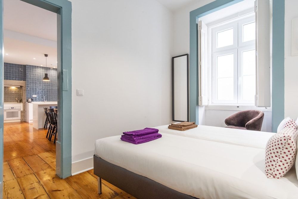 undefined LV Premier Baixa DO1 5