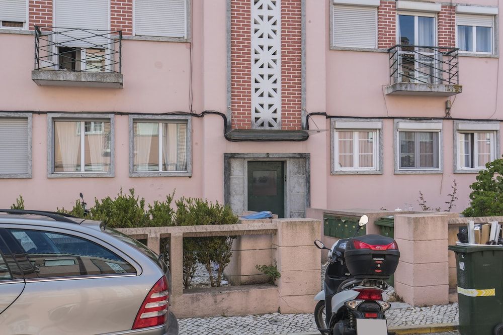 undefined Garden House in Alvalade 2