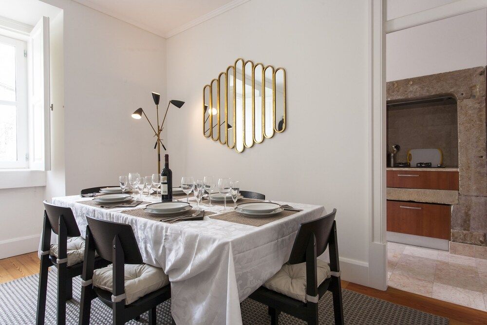 undefined ALTIDO Downtown Blue IV 9