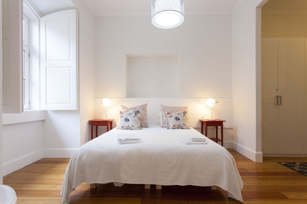 undefined ALTIDO Downtown Blue VI 8