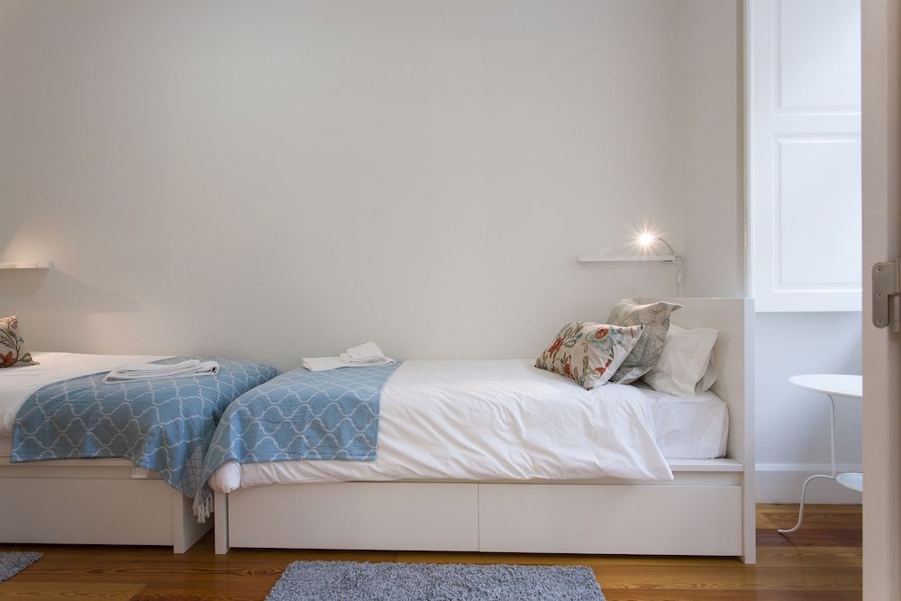 undefined ALTIDO Downtown Blue VI 7