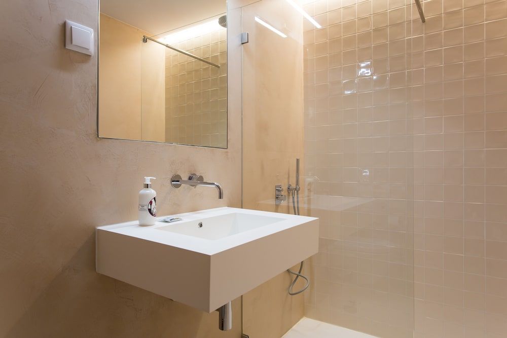 JOIVY Leisure Luxury Downtown Duplex Lisbon Apartment (2 Bedrooms) 24