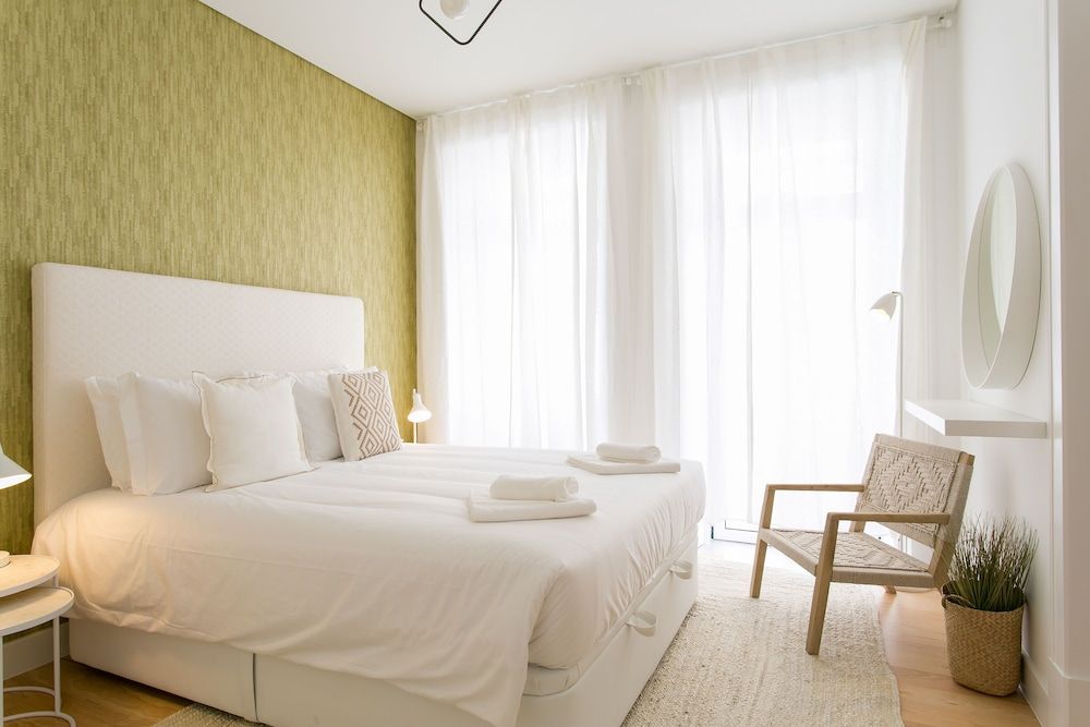 undefined ALTIDO Luxurious 3-bedroom Apt with Terrace in Intendente 9