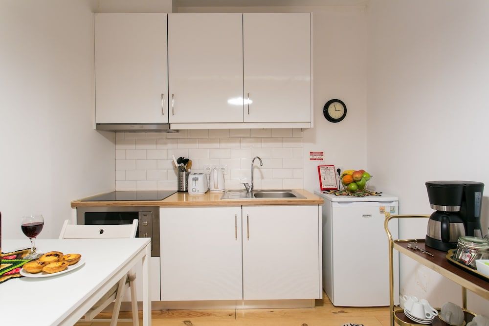 undefined JOIVY Chic 1-bed Apt moments to Luis de Camões Sq 9