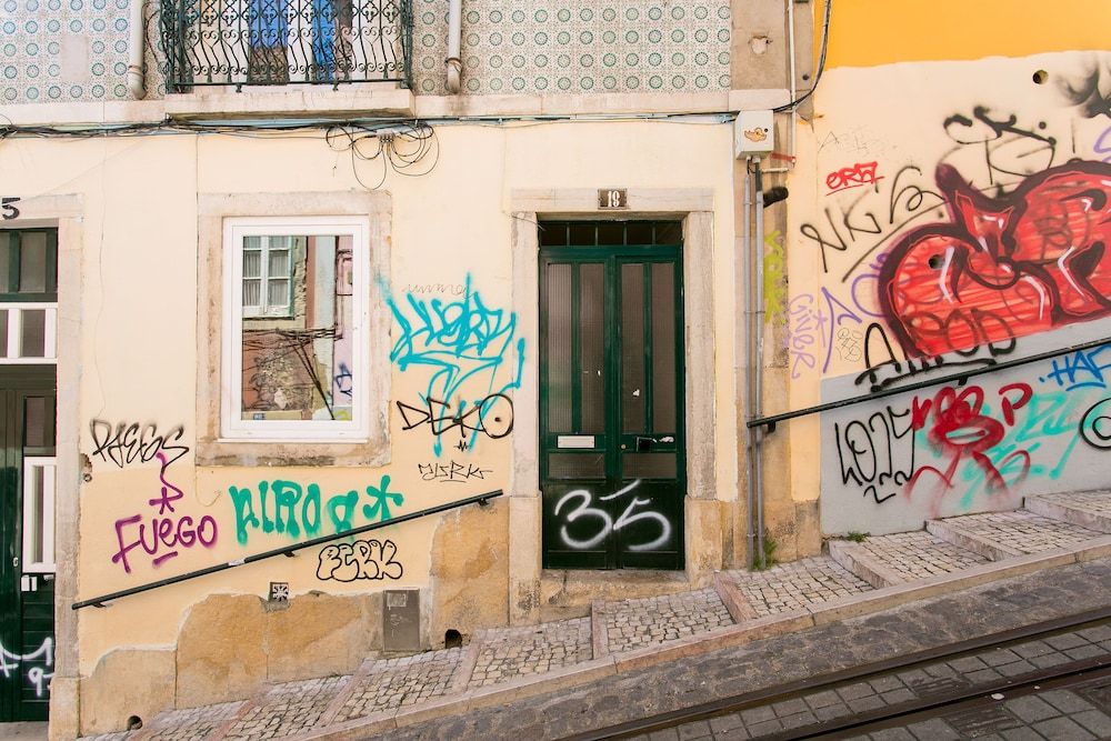 undefined JOIVY Chic 1-bed Apt moments to Luis de Camões Sq 2