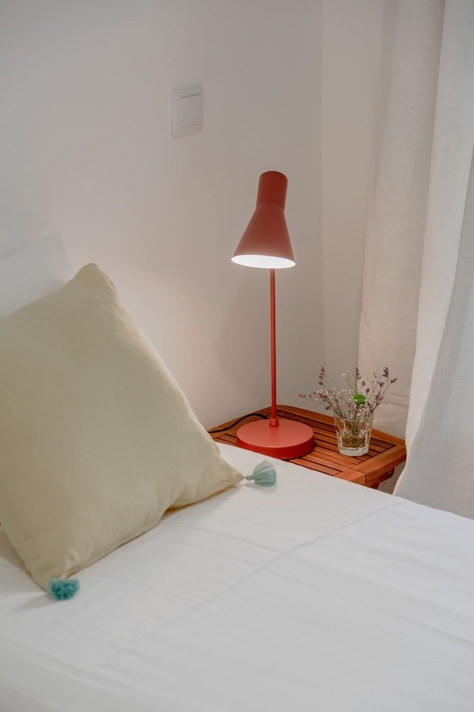 Bright & Spacious W/ Orange Tree Patio Apartment by TimeCooler Apartment, 3 Bedrooms 24