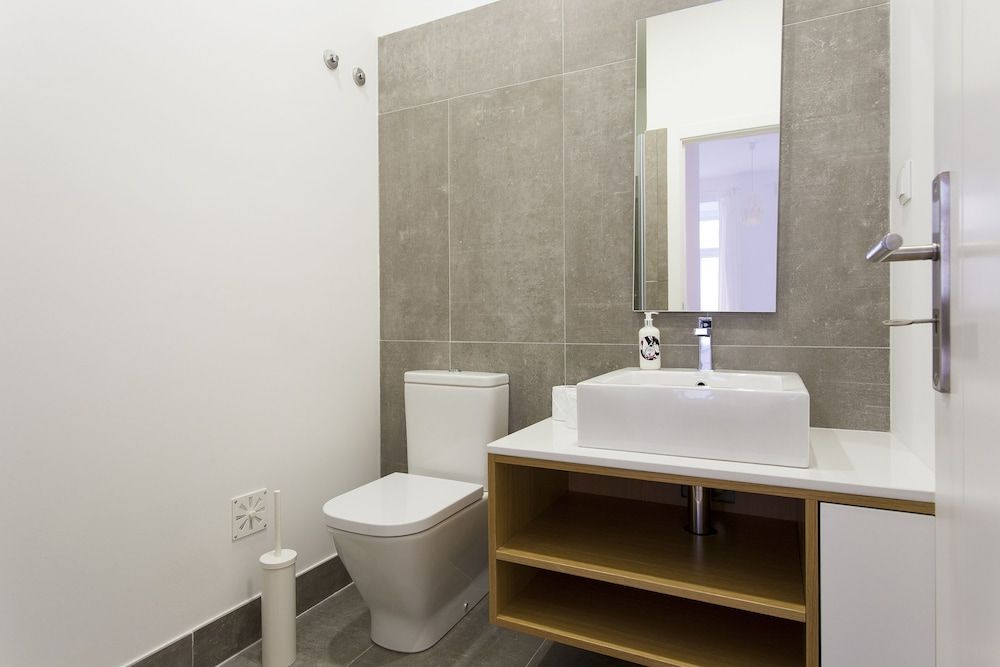 undefined ALTIDO Cardiff Cosy 10