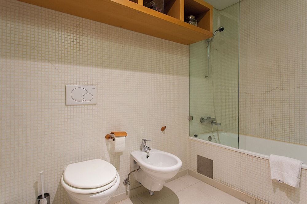 undefined JOIVY Color-block studio w/workspace &free parking at the heart of Santa Catarina 8