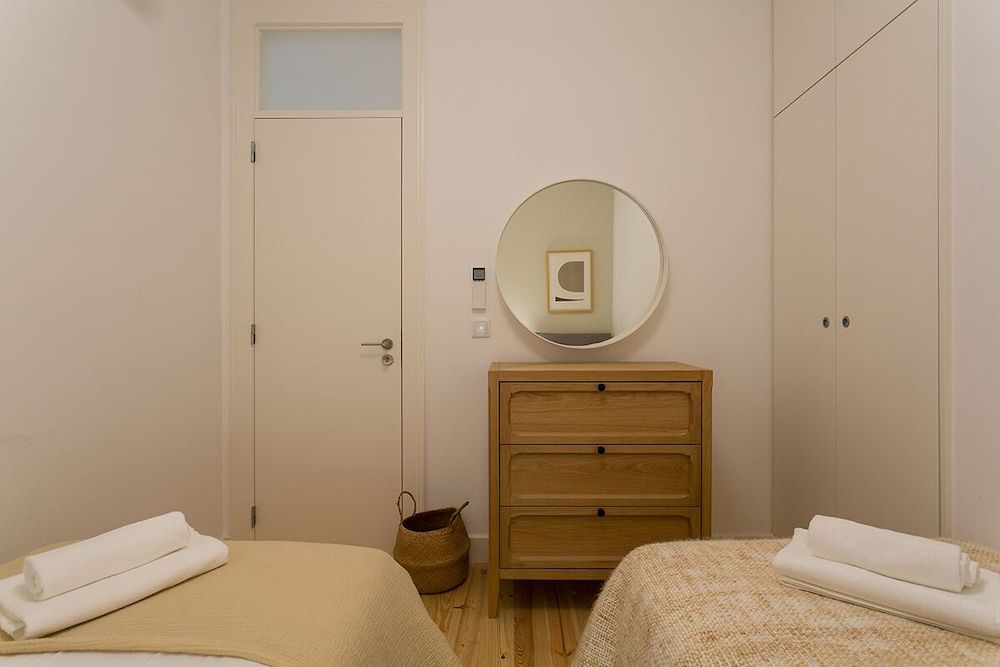 undefined ALTIDO Charming 3BR home w/workspace&terrace by Intendente subway 6