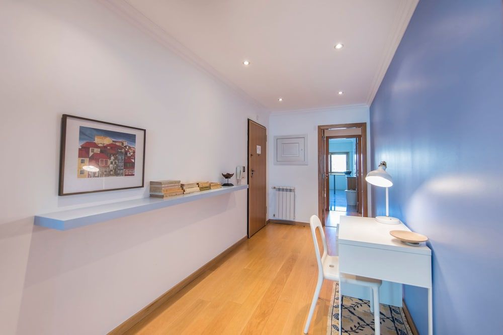 Family Wonder Two Bedroom Garage Apartment, 2 Bedrooms, City View 24