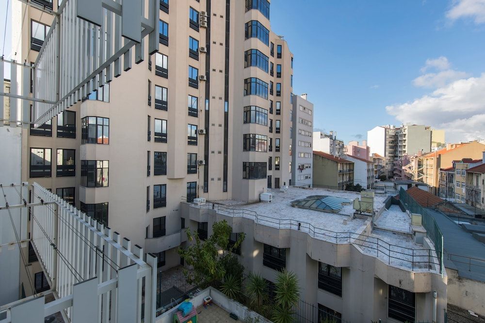 undefined Family Wonder Two Bedroom Garage 7