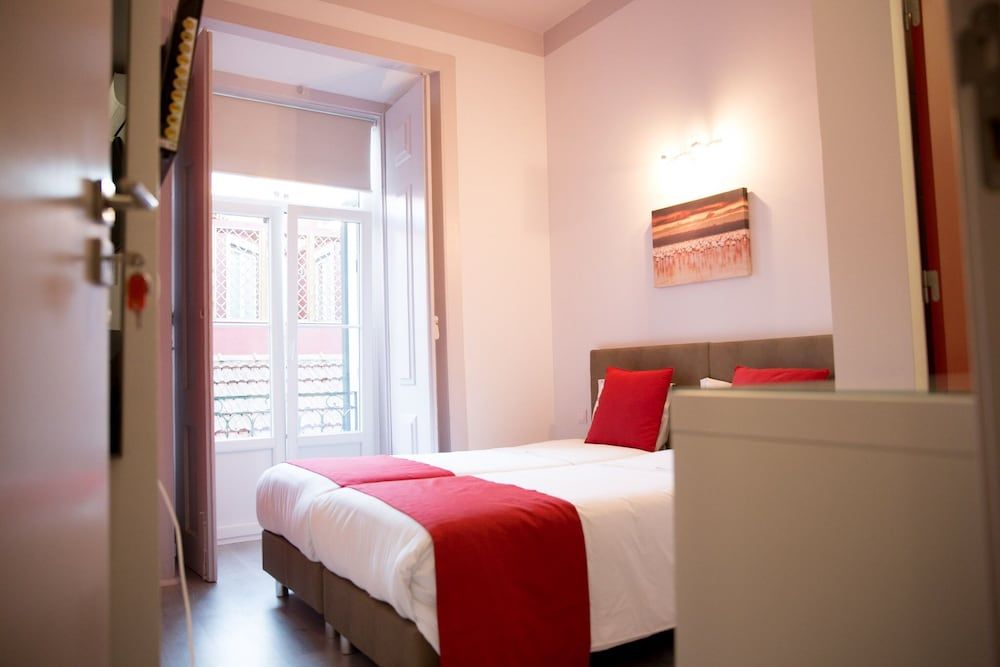 undefined Inn-Chiado Restauradores Prime Suites 3